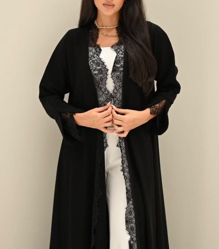 Minimal Coat-Style Abaya